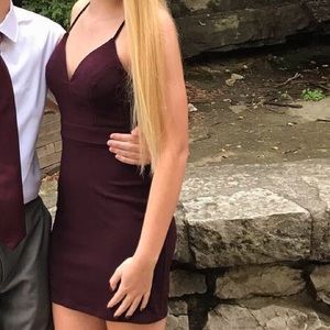 maroon fitted dress with lace back